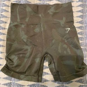 Final price drop!! 
Gymshark adapt camo shorts
